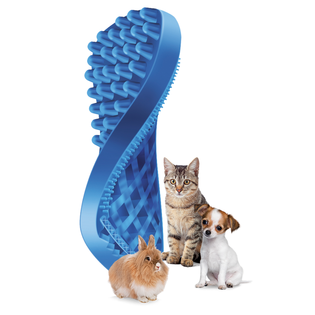 Pet+Me soft brush for Small Animals, Cats & Small Dogs with Short Hair